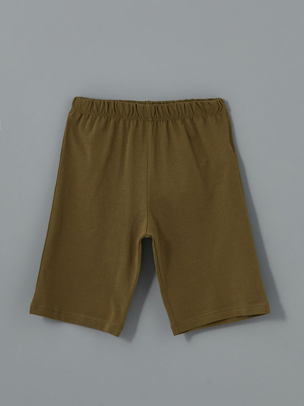 Beyaz Bisiklet Yaka Erkek Çocuk Şortlu Pijama Takımı-3