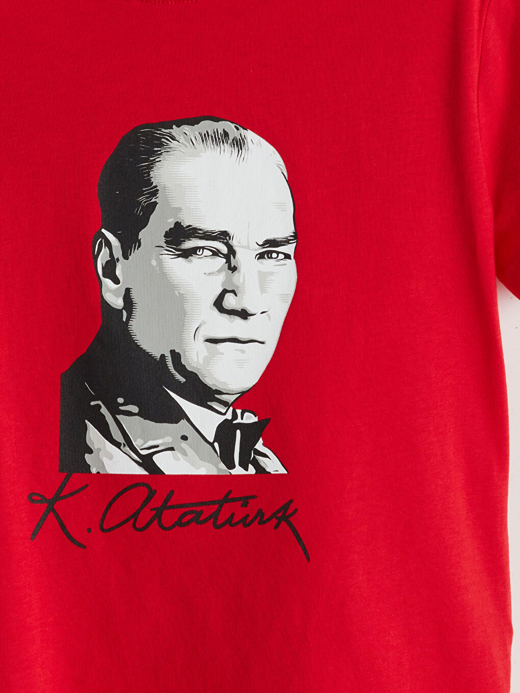 Kırmızı Bisiklet Yaka Atatürk Baskılı Kız Çocuk Tişört-2