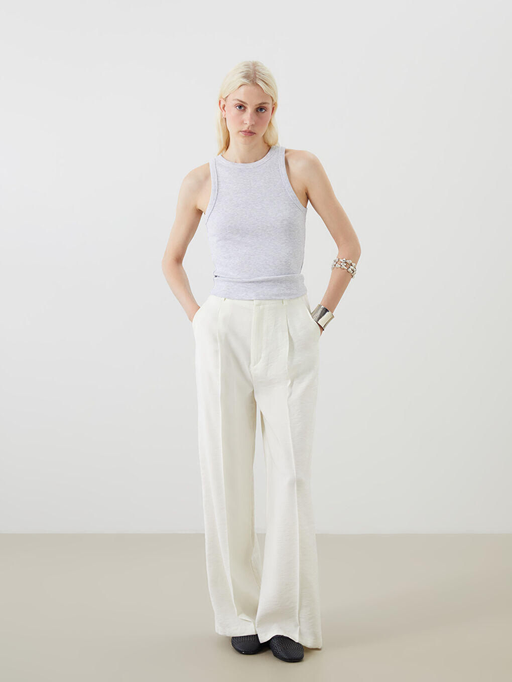 Crew Neck Textured Women's Tank Top -S5GC35Z8-EEZ