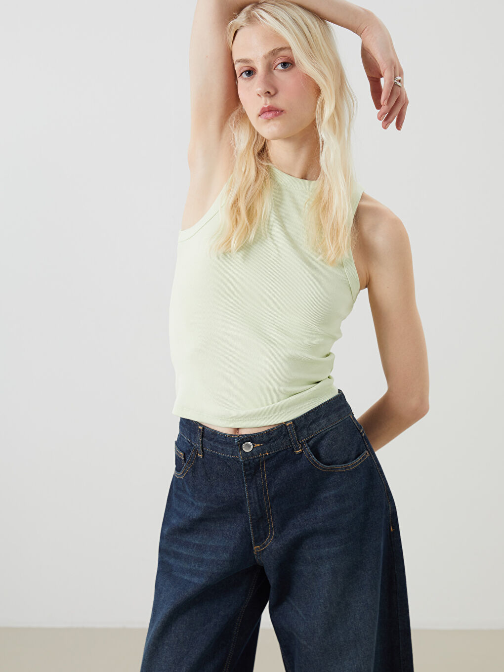 Crew Neck Textured Women's Tank Top -S5GC35Z8-FUA
