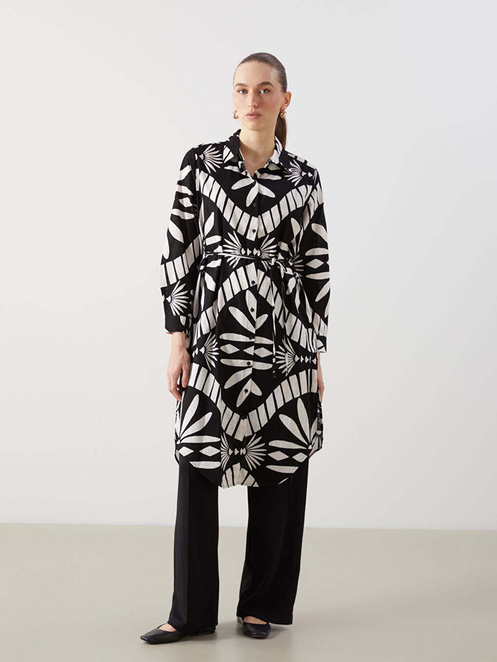 Siyah Desenli Kadın Gömlek Tunik-1