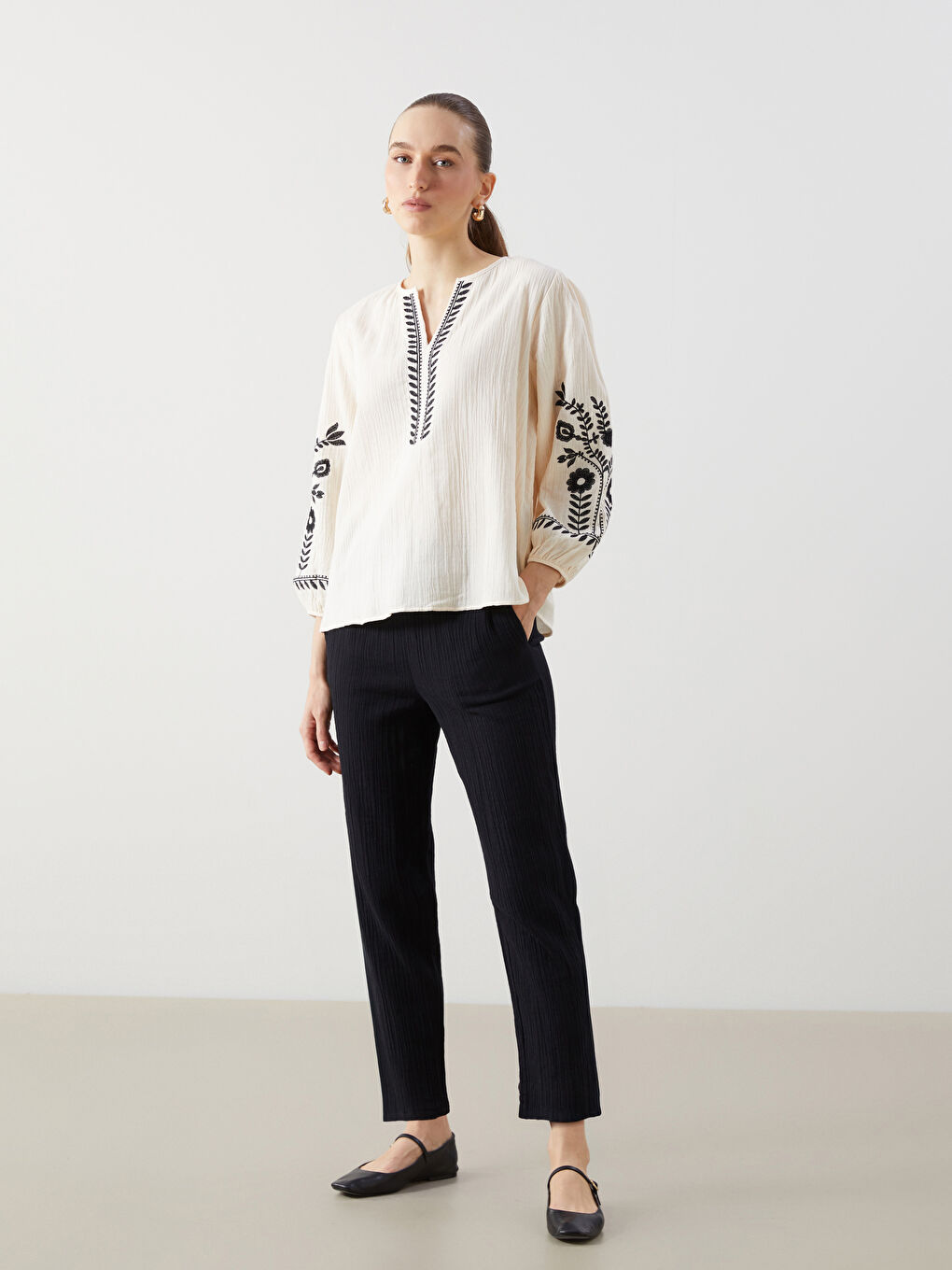 بنطلون شاش سادة بخصر مرن للسيدات