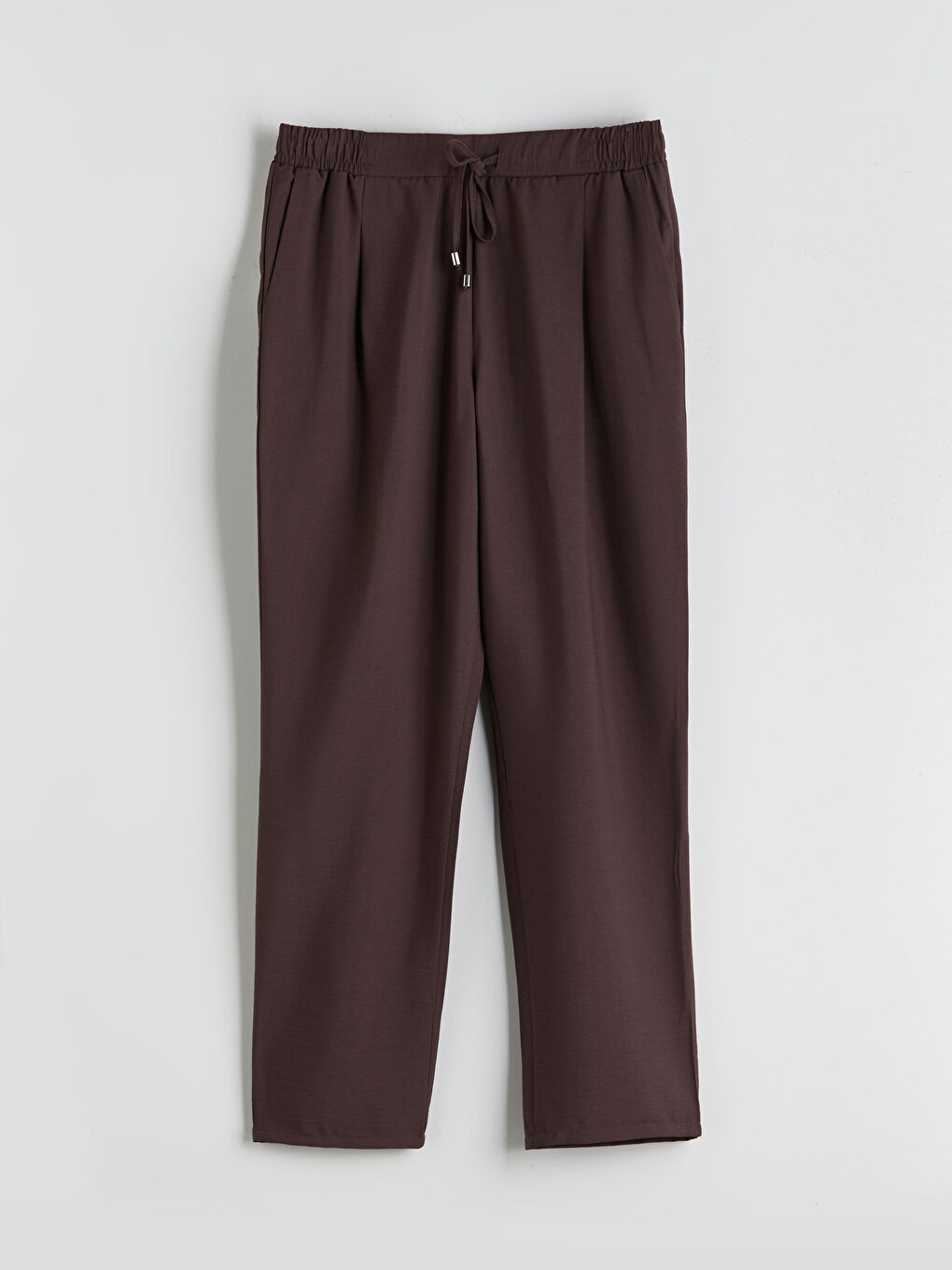 LCWAIKIKI Classic Elastic Waist Carrot Fit Women's Trousers -S5GE23Z8-ZP7