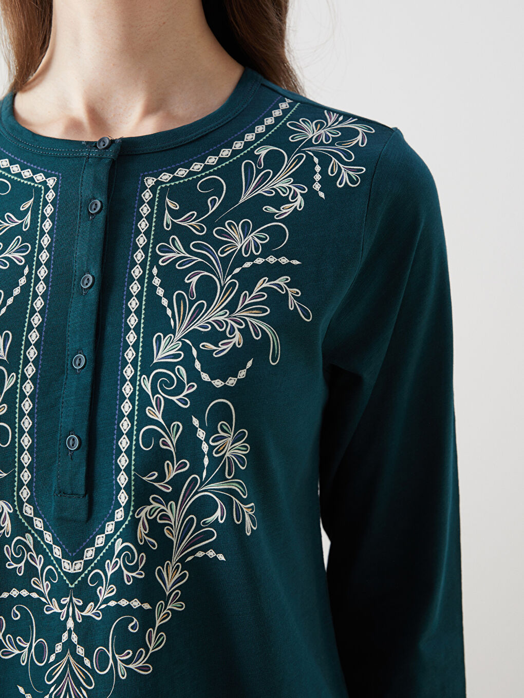 Yeşil Bisiklet Yaka Desenli Kadın Bluz-2