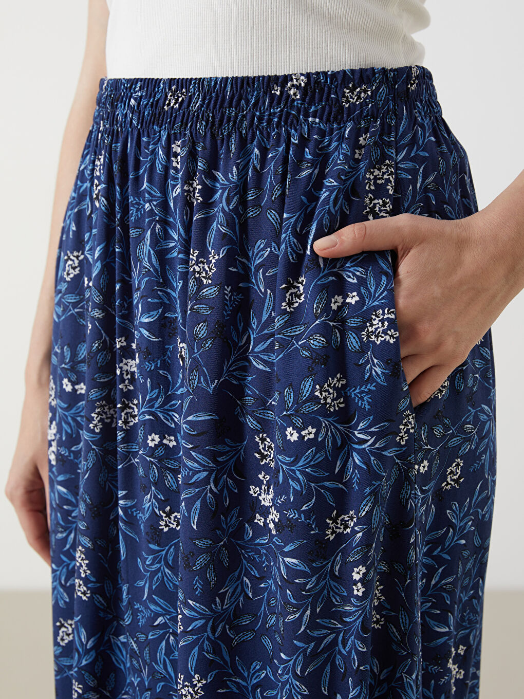 Elasticated Waist Floral Skirt -S5GH72Z8-LQN