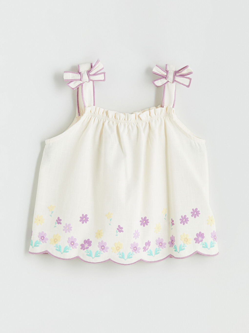 Ekru Kare Yaka Çiçekli Kız Çocuk Bluz ve Şort 2'li-1