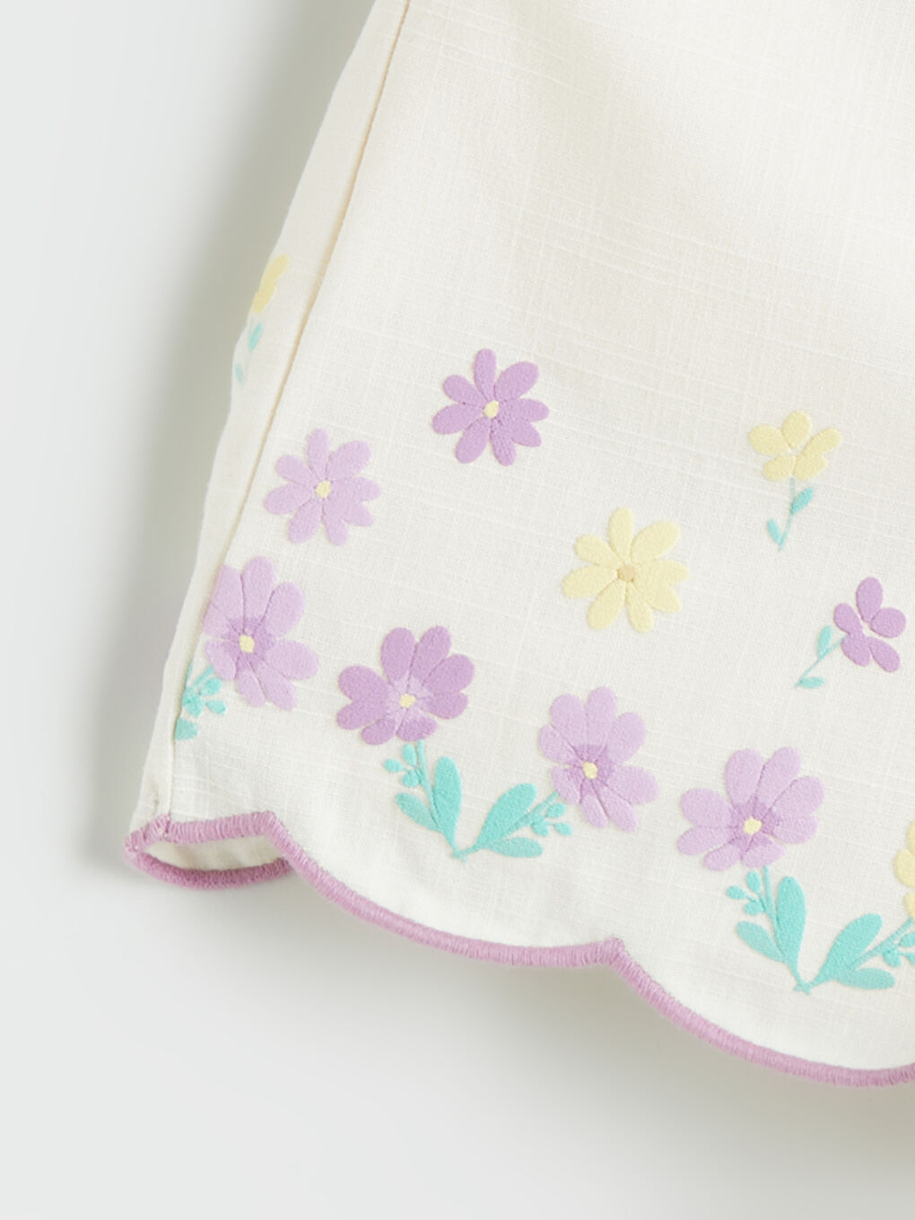 Ekru Kare Yaka Çiçekli Kız Çocuk Bluz ve Şort 2'li-5