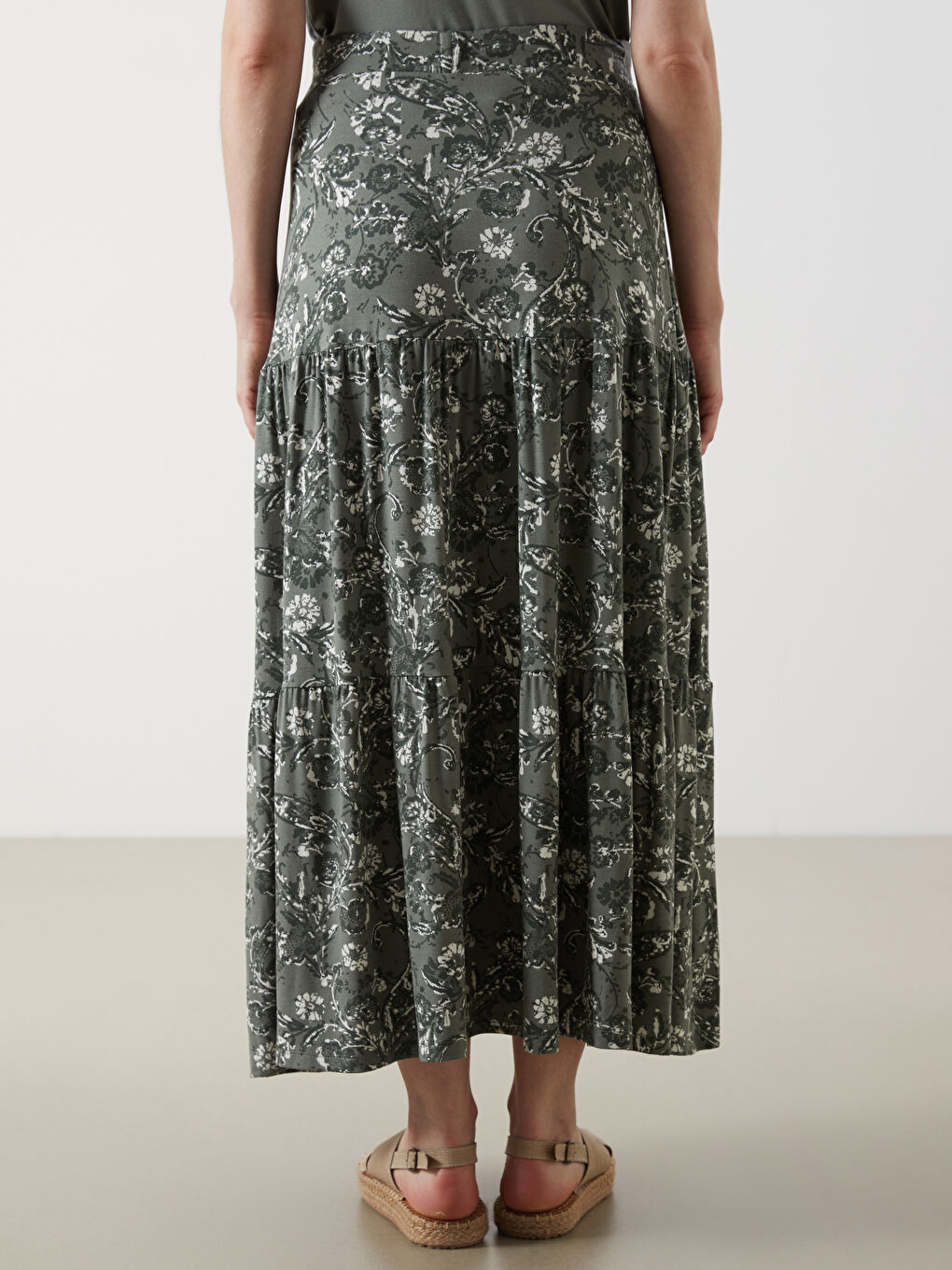 Haki Beli Lastikli Çiçekli Kadın Etek-3