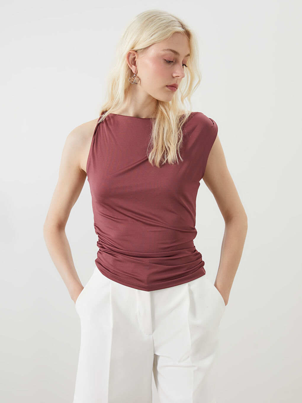 Pembe U Yaka Büzgülü Bluz