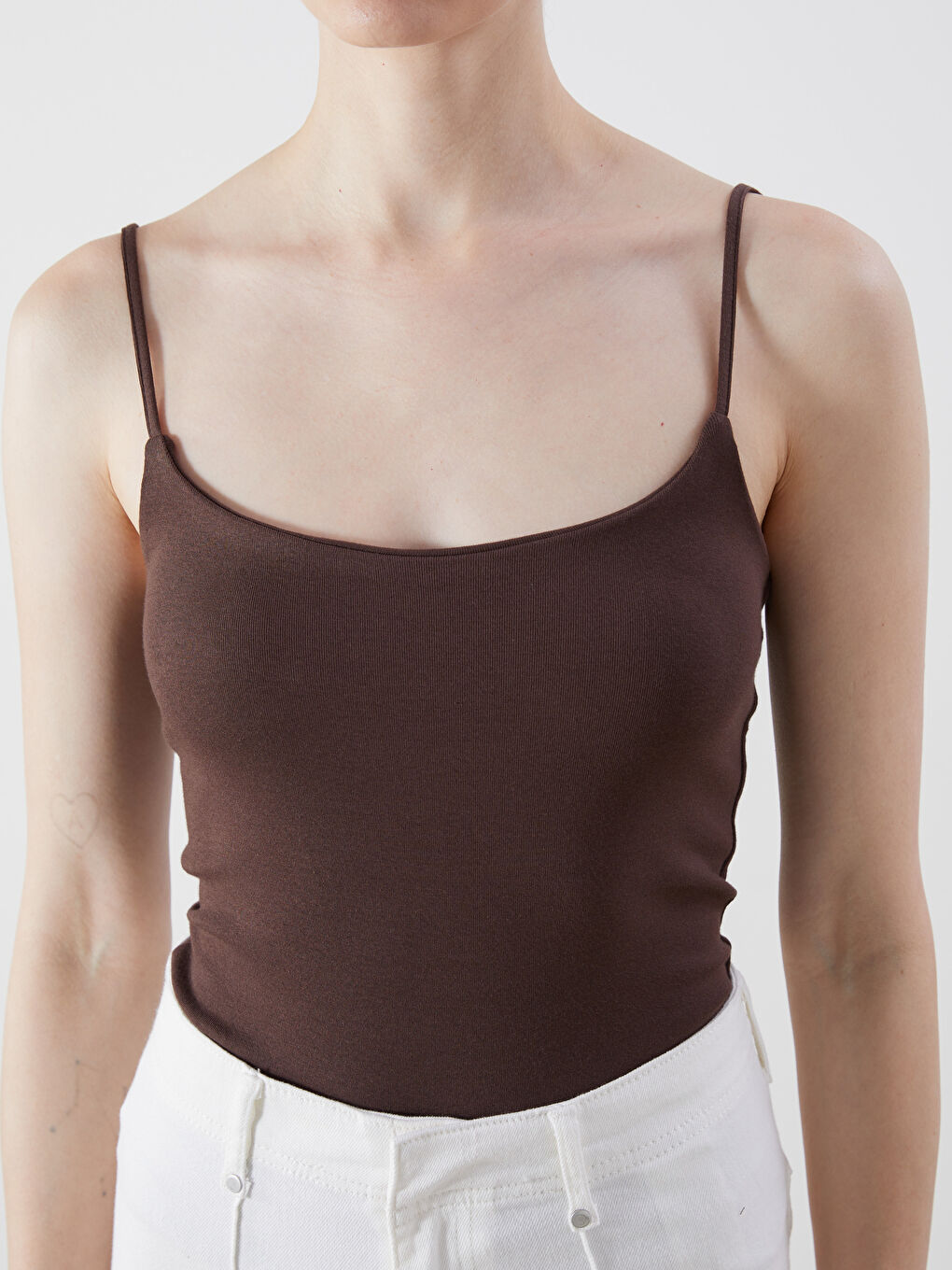 Kahverengi U Yaka Kadın Atlet-2