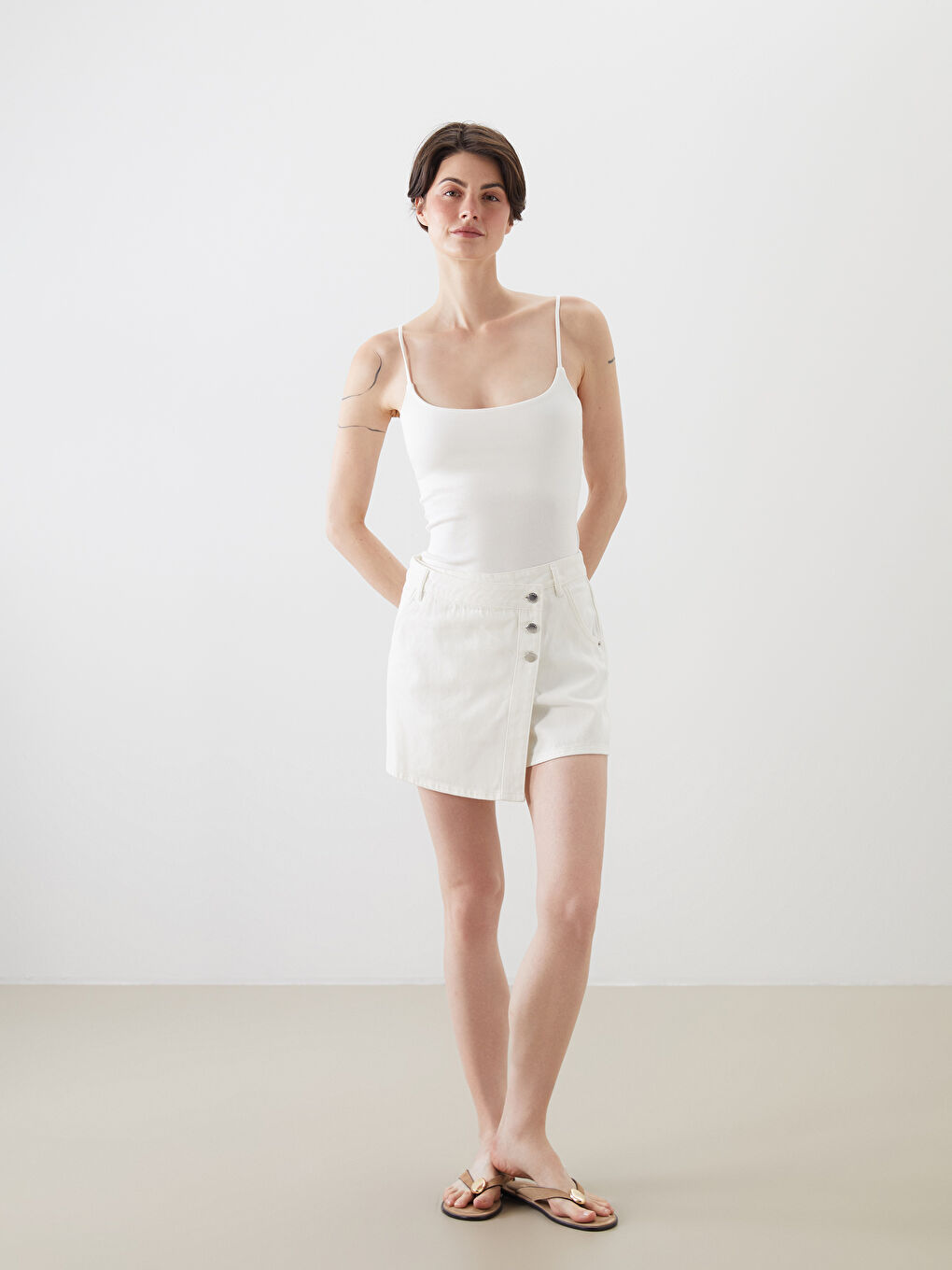 Ekru U Yaka Kadın Atlet-1