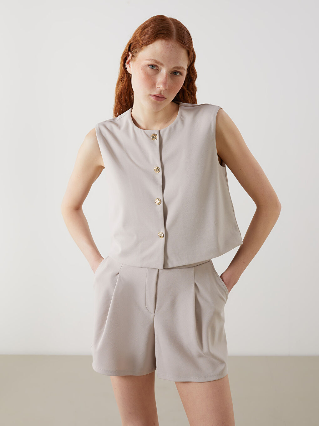 Gri Bisiklet Yaka Kadın Klasik Yelek