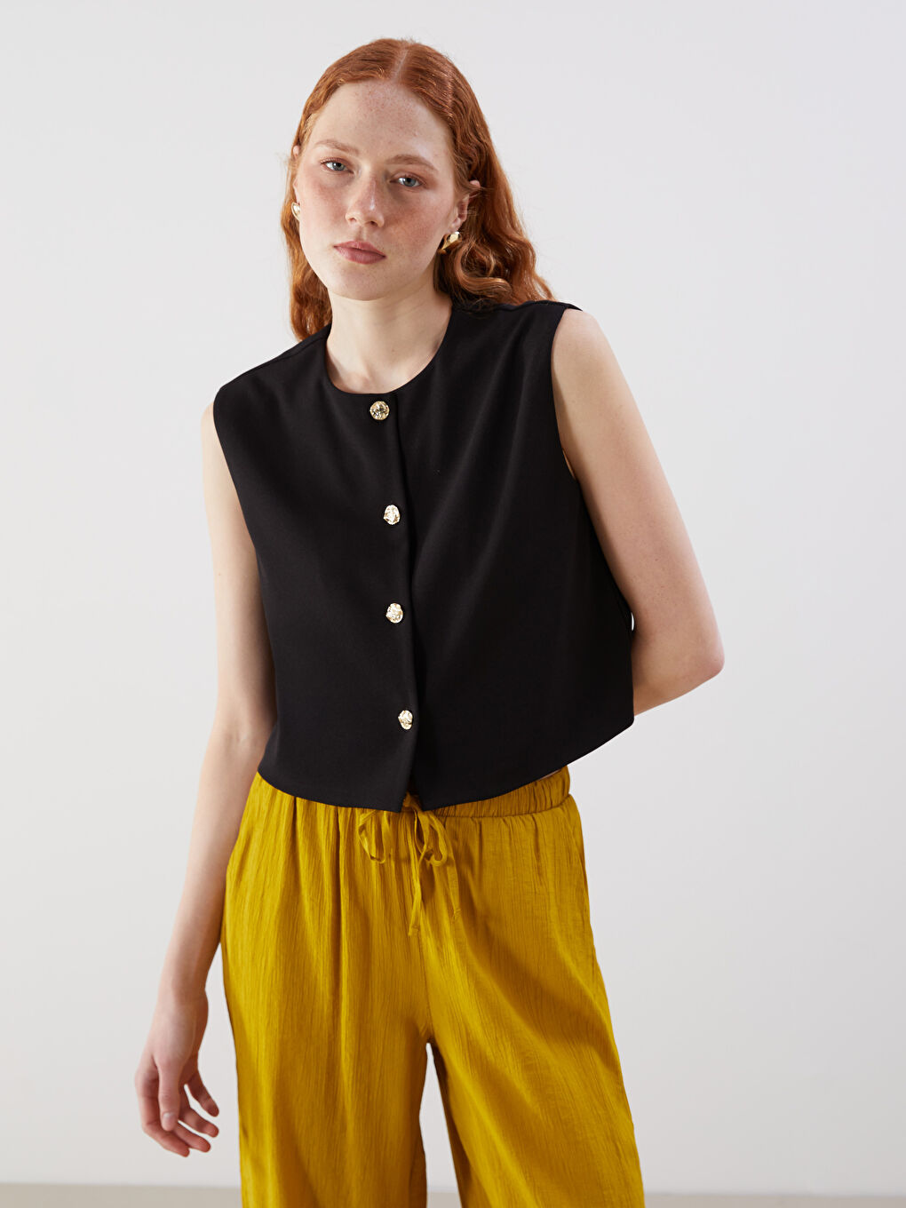 Siyah Bisiklet Yaka Kadın Klasik Yelek