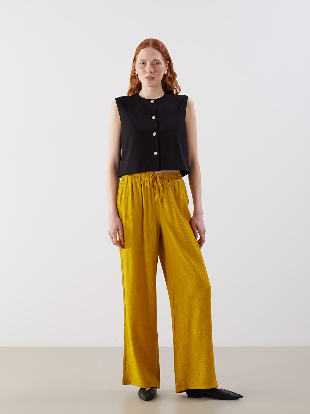 Siyah Bisiklet Yaka Kadın Klasik Yelek-3