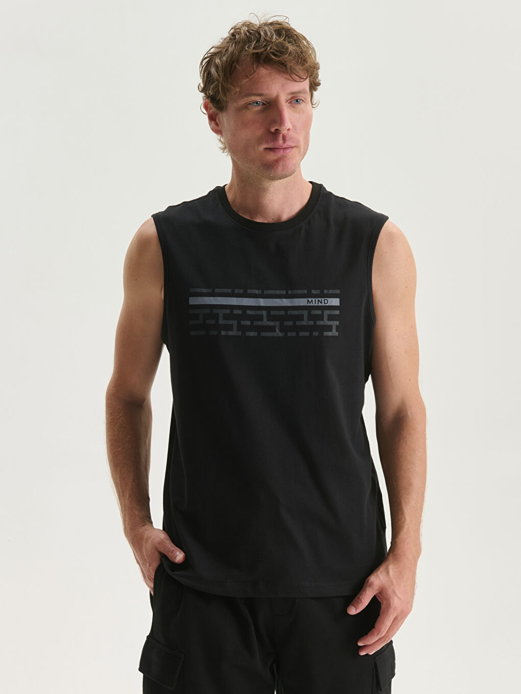 LCWAIKIKI Classic Crew Neck Printed Jersey Men's Sleeveless T-Shirt -S5GJ61Z8-CVL