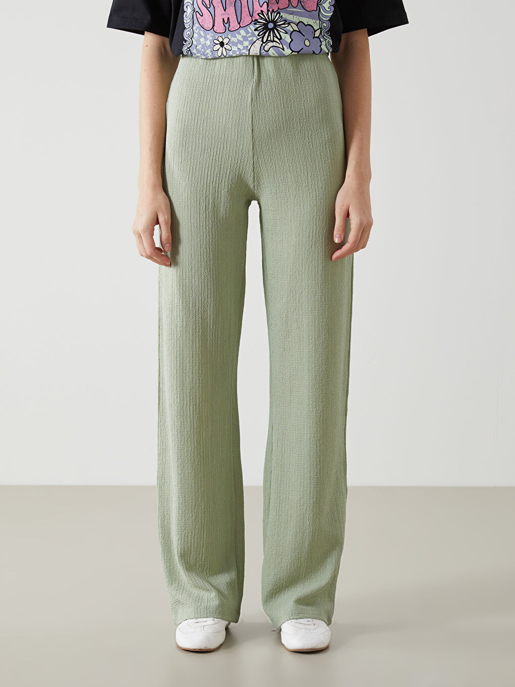 LCWAIKIKI Classic Ženske pantalone sa teksturom i elastičnim strukom -S5GJ62Z8-FJX