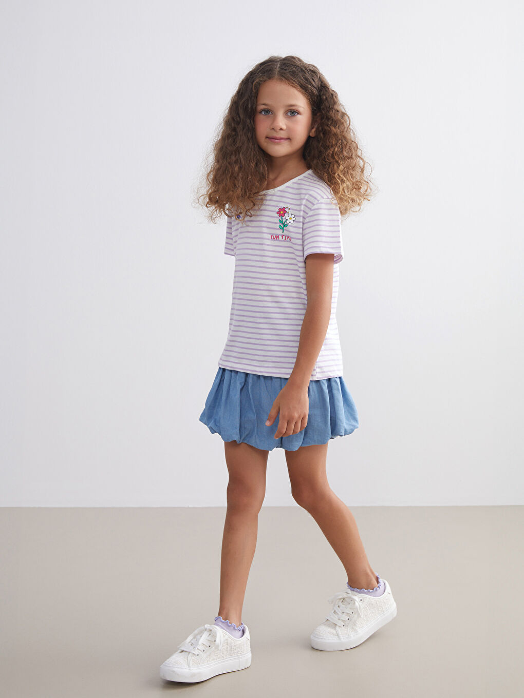 Lila Bisiklet Yaka Çizgili Kız Çocuk Tişört-1