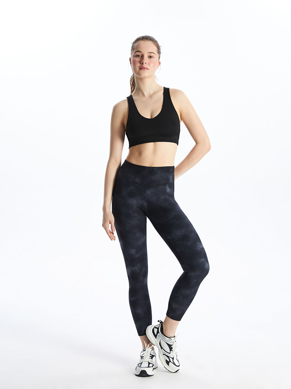 Siyah V Yaka Crop Kadın Sporcu Atleti-1