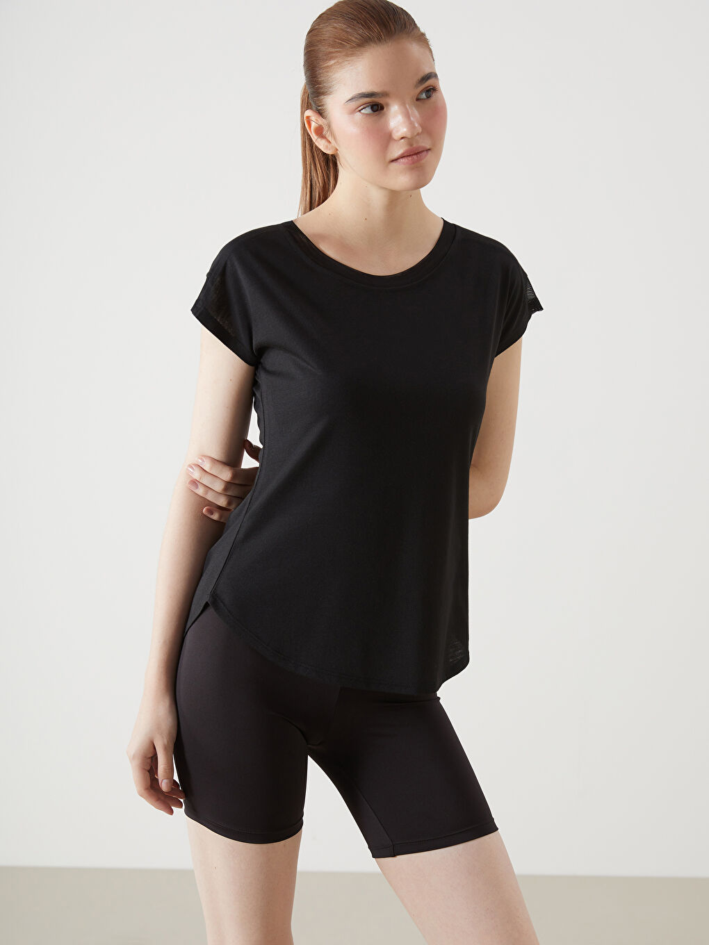 XSIDE ACTIVE Siyah Bisiklet Yaka Kadın Spor Tişört