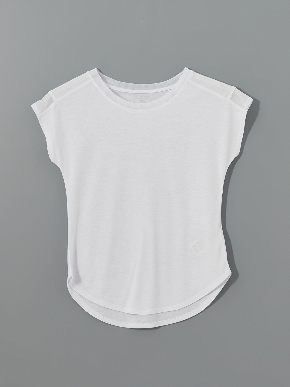 Beyaz Bisiklet Yaka Kadın Spor Tişört-4