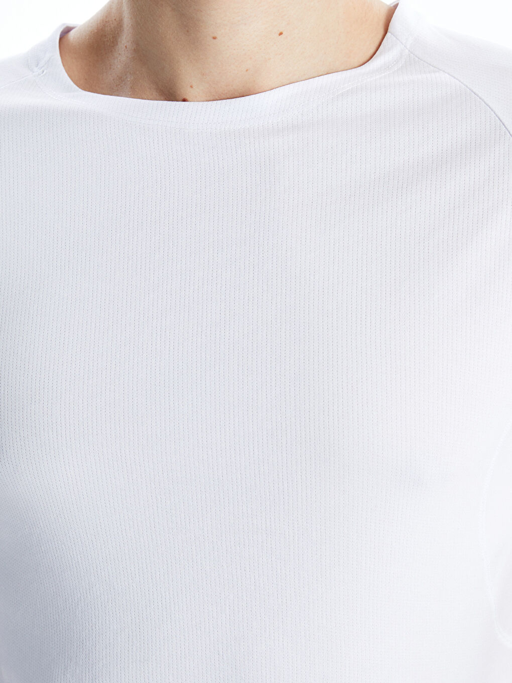 Beyaz Bisiklet Yaka Kısa Kollu Erkek Spor Tişört-2