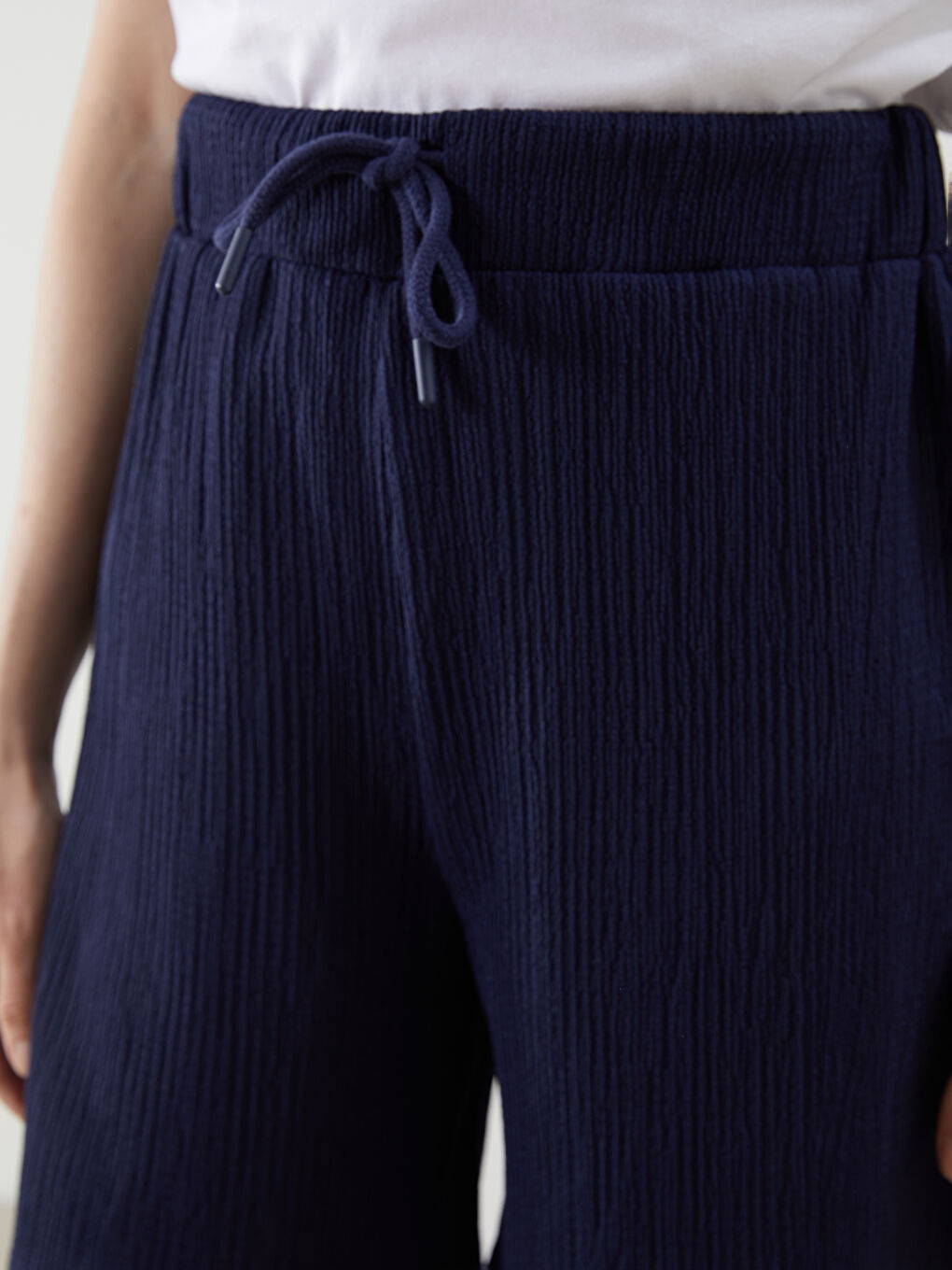 Elasticated Waist Textured Women's Shorts -S5GK86Z8-K7T