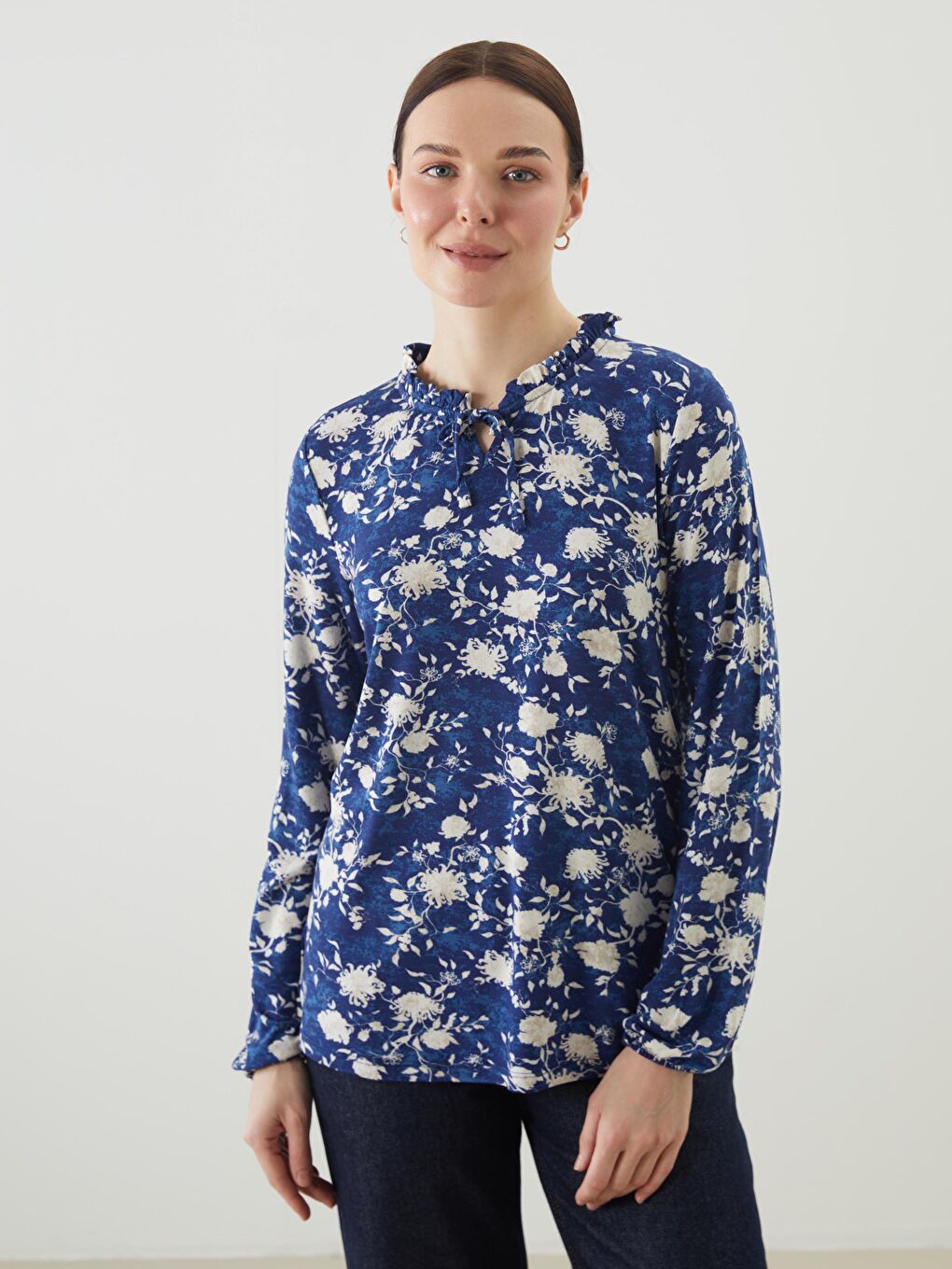 Tie Neck Floral Women's Blouse -S5GL08Z8-LSF