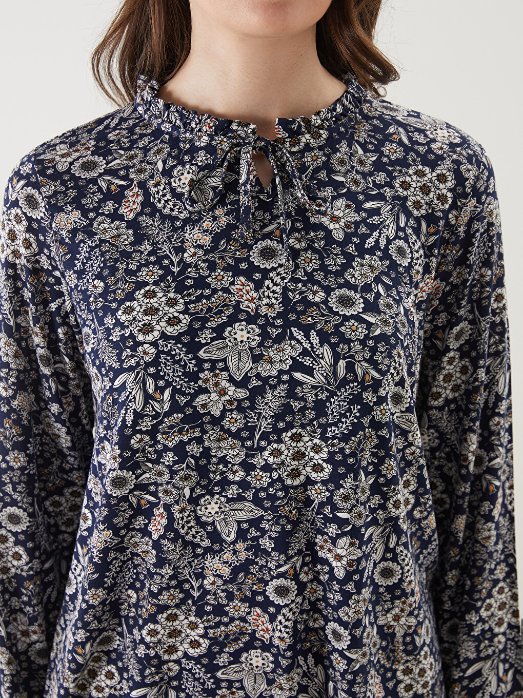 Tie Neck Floral Blouse-2