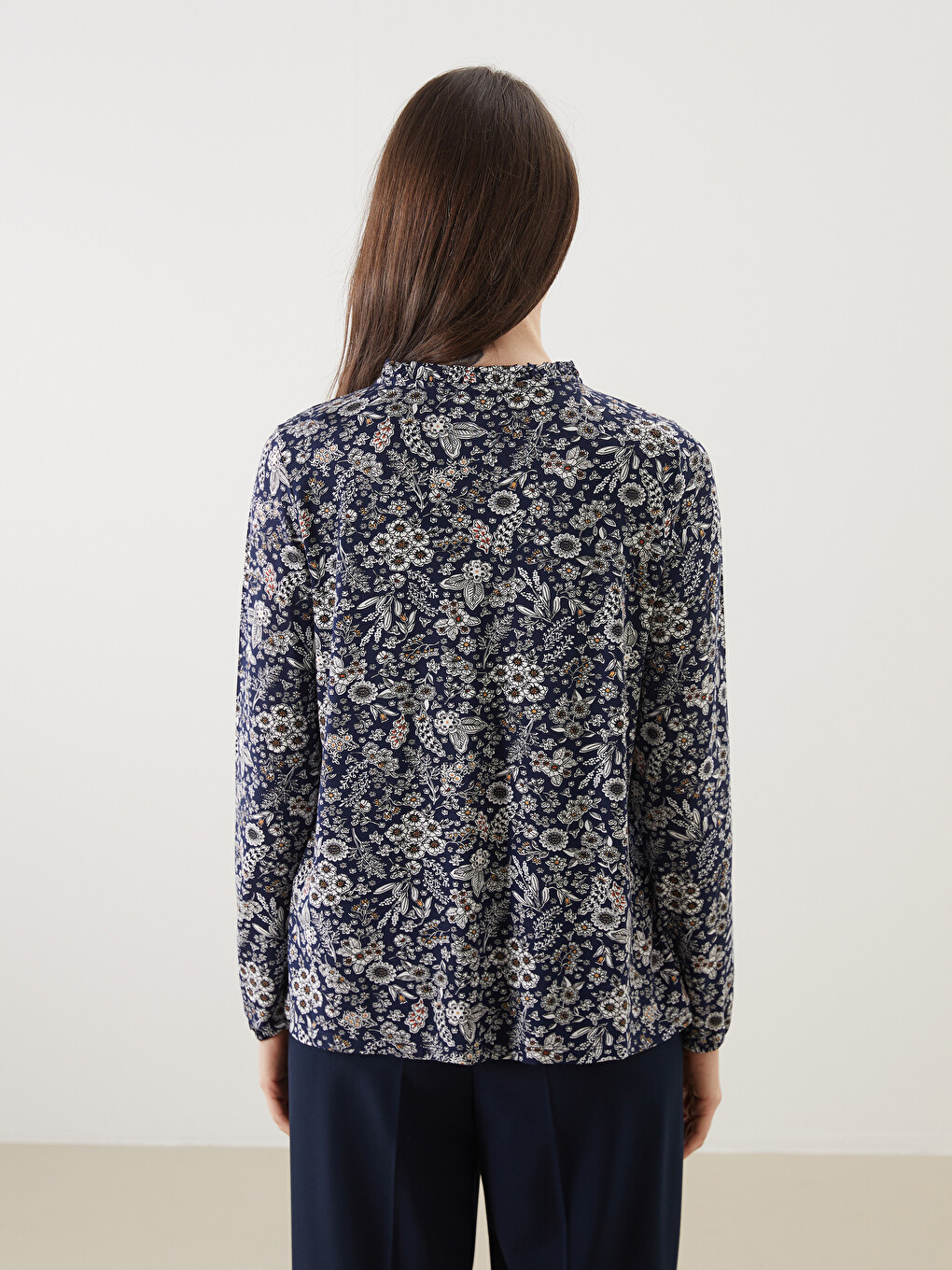 Tie Neck Floral Blouse-3