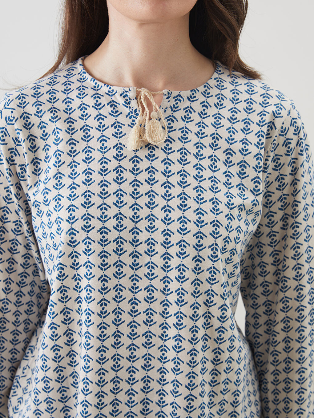 Tie Neck Patterned Women's Blouse -S5GL15Z8-LRA