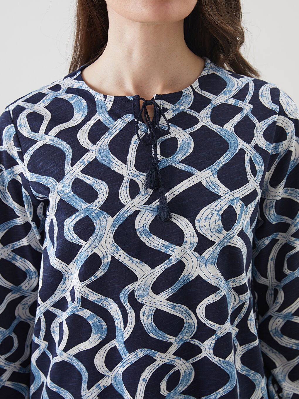 Tie Neck Patterned Women's Blouse -S5GL15Z8-LSH