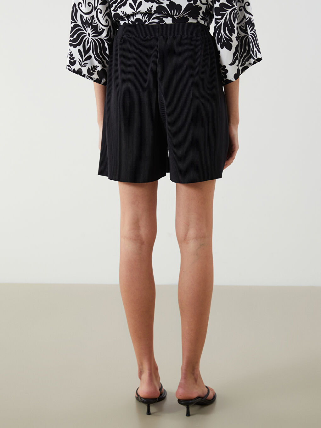 LCW Vision Elasticated Waist Women's Shorts -S5GM19Z8-CVL