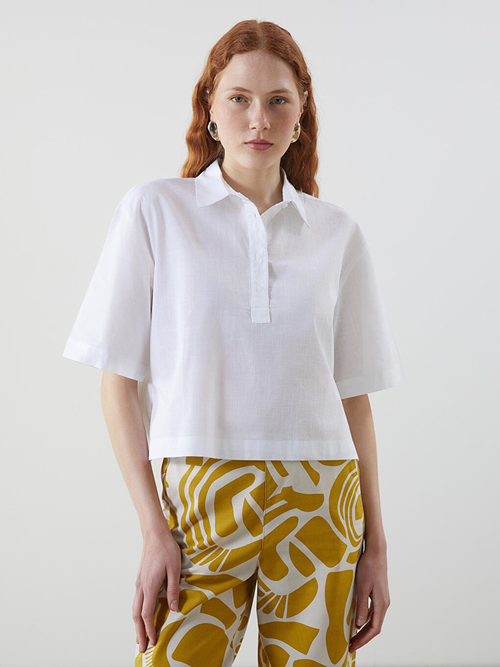 Ženska crop bluza sa kragnom -S5GM70Z8-R9J