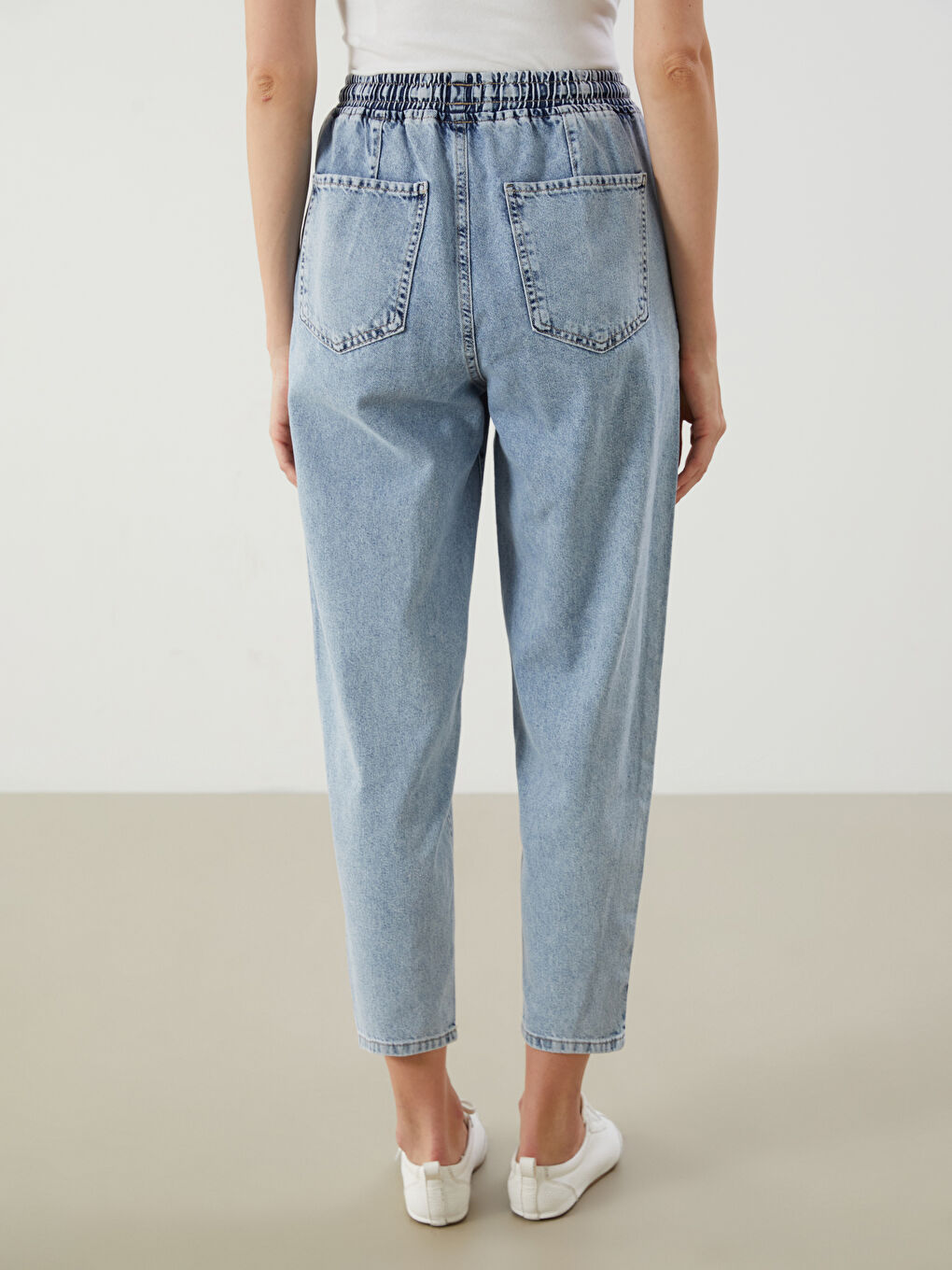 İndigo Beli Lastikli Balloon Fit Kadın Jean Pantolon-3