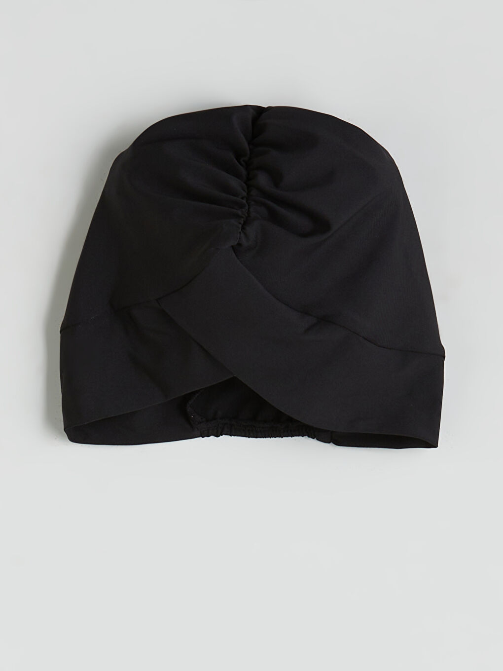 Siyah Büzgülü Kadın Tesettür Deniz Bonesi