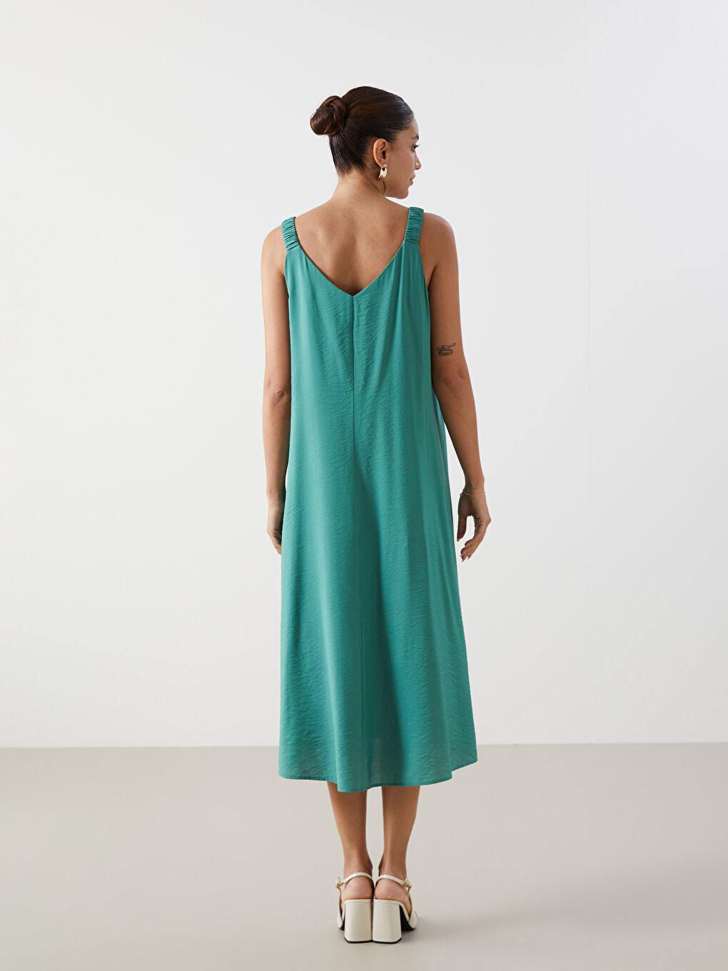 Plain V-Neck Midi Dress -S5GO70Z8-Z4F
