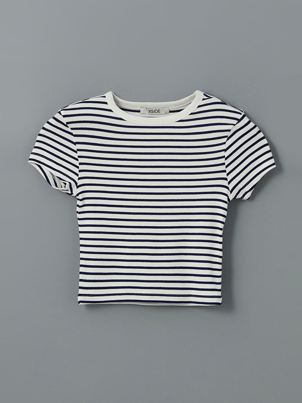Crew Neck Striped Women's T-Shirt -S5GP08Z8-LGS