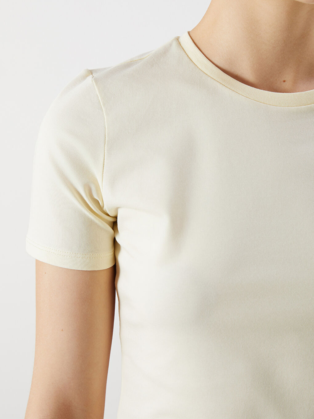Crew Neck Women's Crop Top -S5GP13Z8-DJQ