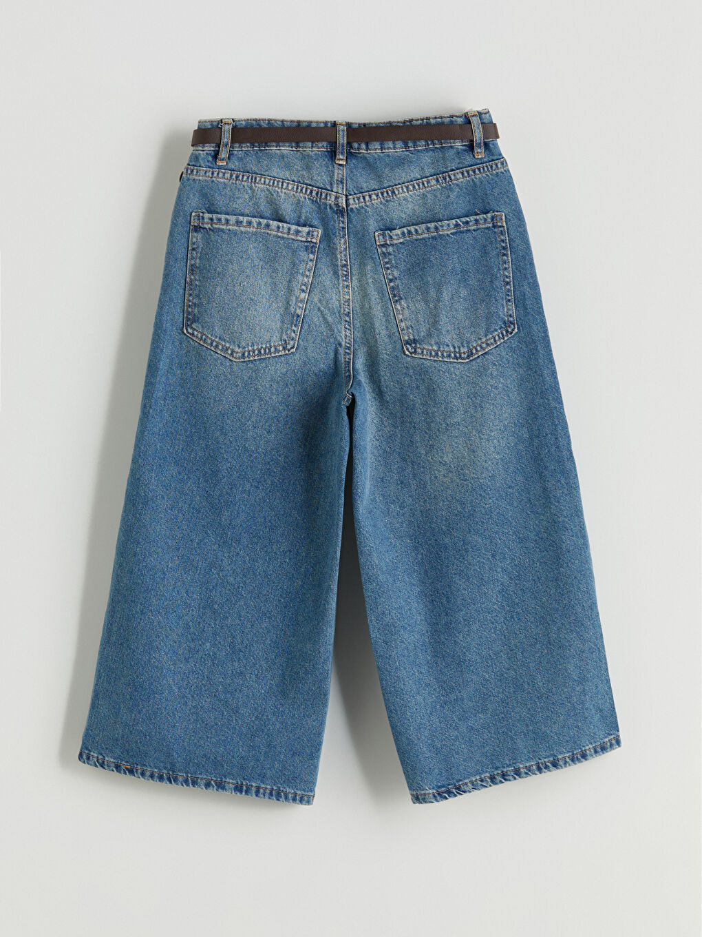 İndigo Beli Kemerli Kadın Jean Kapri-5