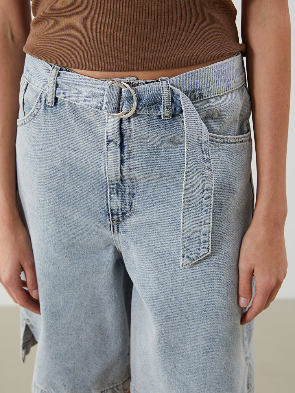 İndigo Beli Kemerli Kadın Jean Şortolon-2