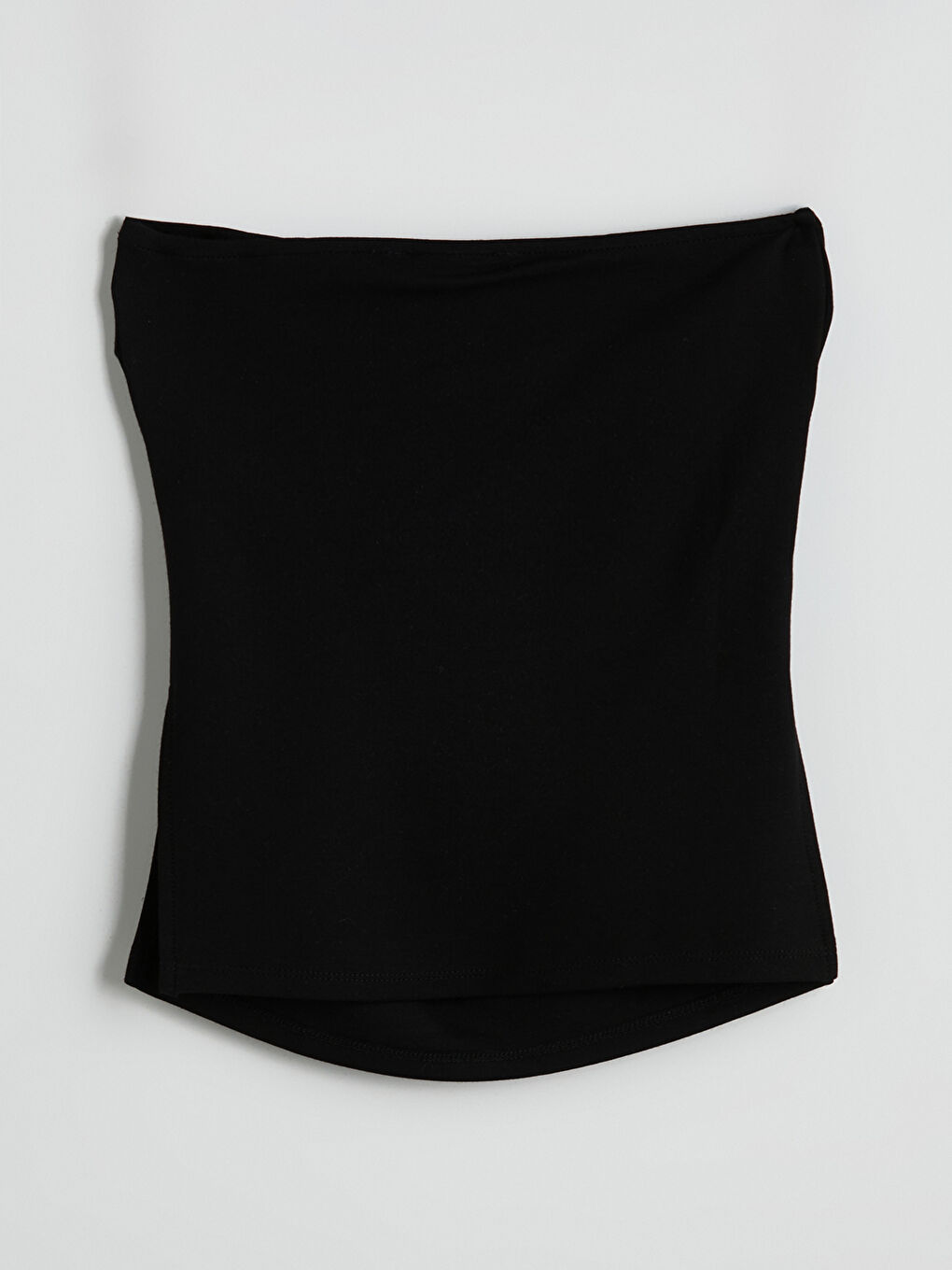 Siyah Straplez Yaka Kadın Crop-5