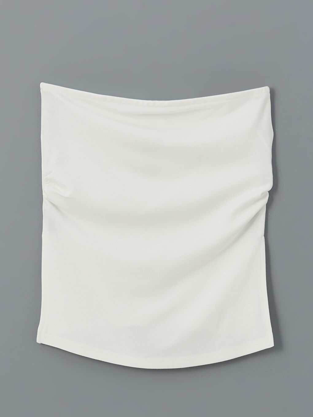 Ekru Straplez Yaka Kadın Crop-4