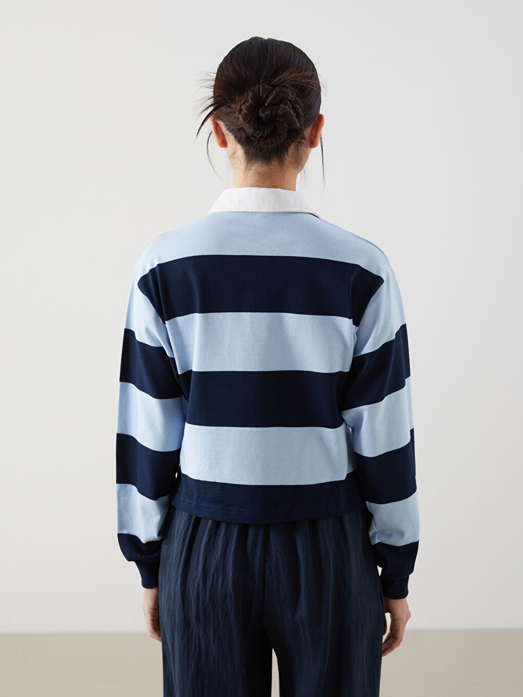 Lacivert Polo Yaka Çizgili Kadın Sweatshirt-3