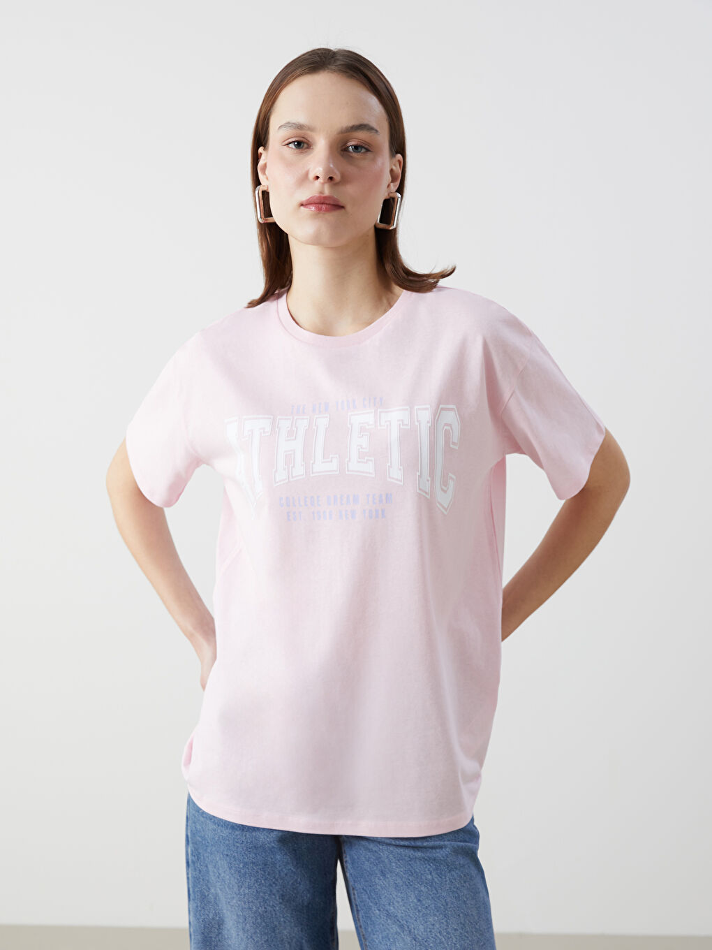 Pembe Bisiklet Yaka Baskılı Kadın Spor Tişört-1