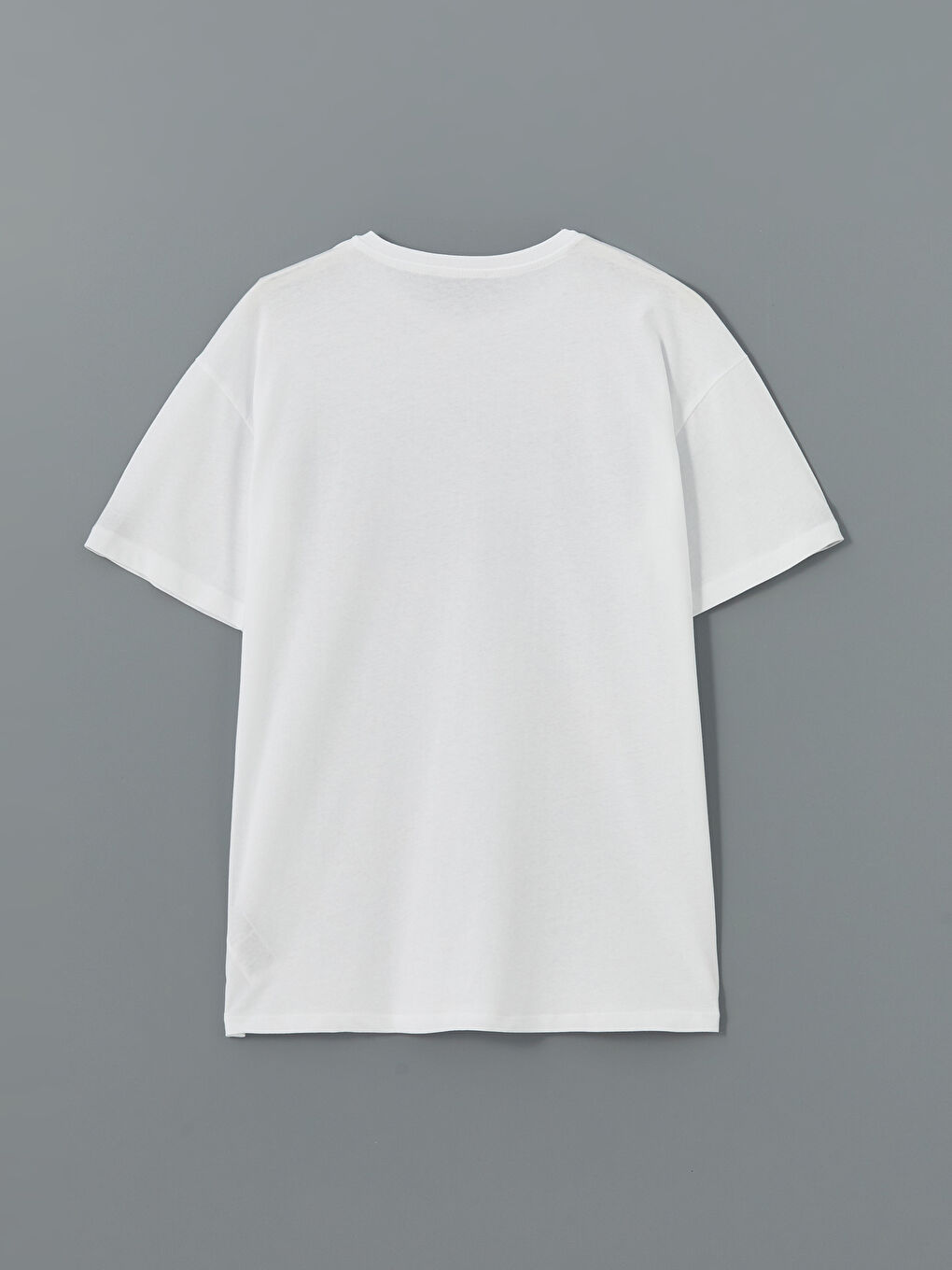 Beyaz Bisiklet Yaka New York Baskılı Kadın Tişört-5