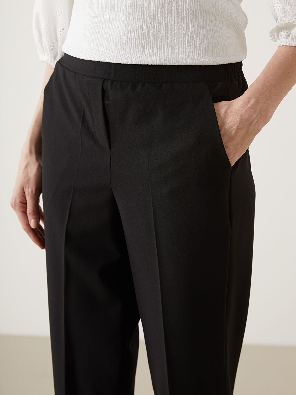 LCWAIKIKI Classic Siyah Beli Lastikli Kadın Pantolon - 2