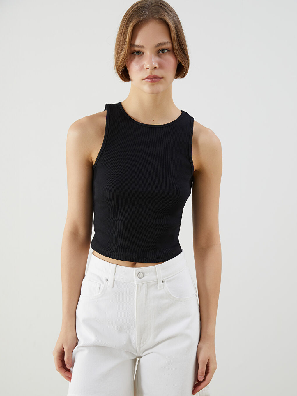 XSIDE Siyah Bisiklet Yaka Kadın Crop