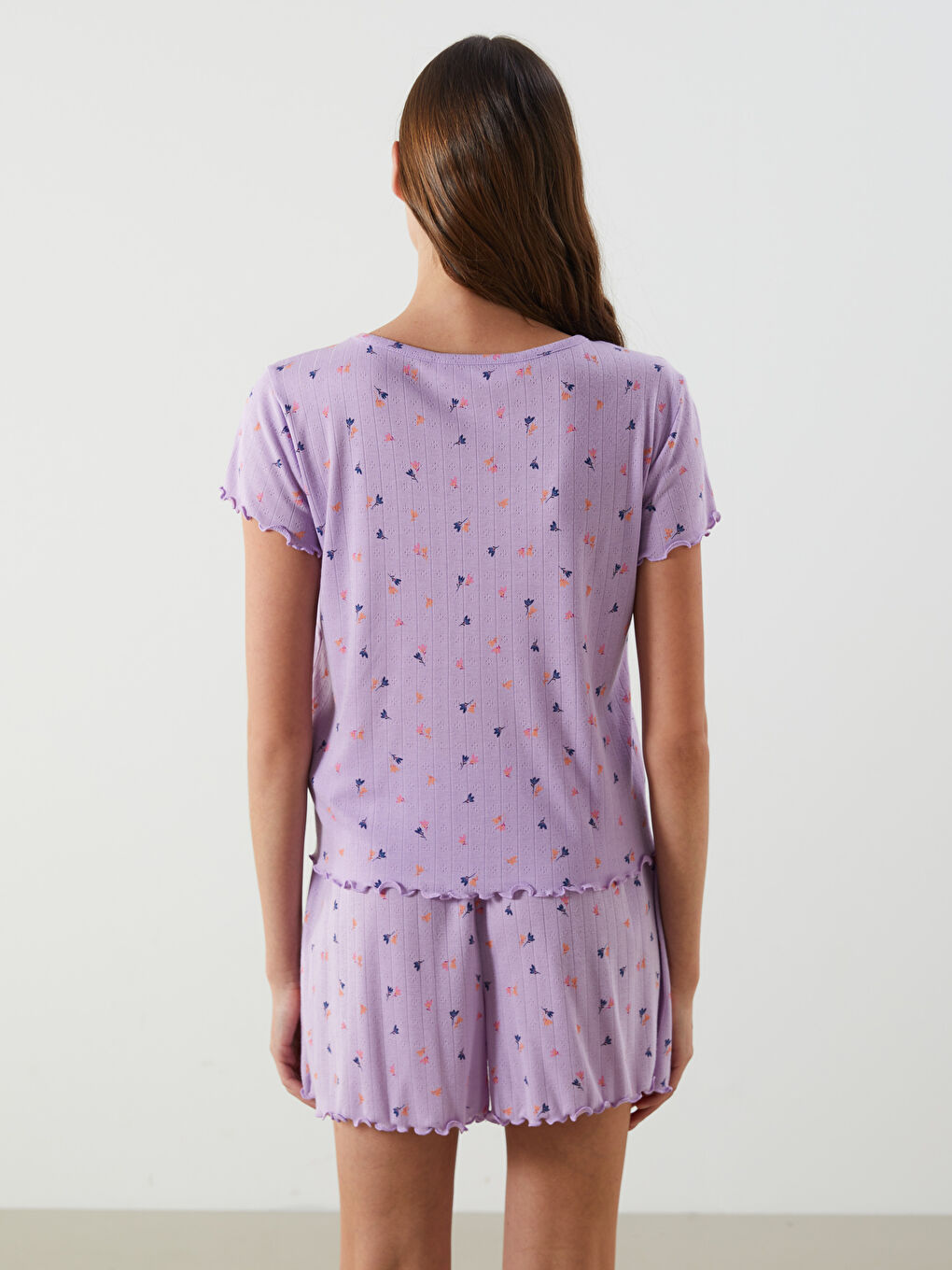 LCW DREAM Lila V Yaka Çiçekli Kadın Şortlu Pijama Takımı - 3