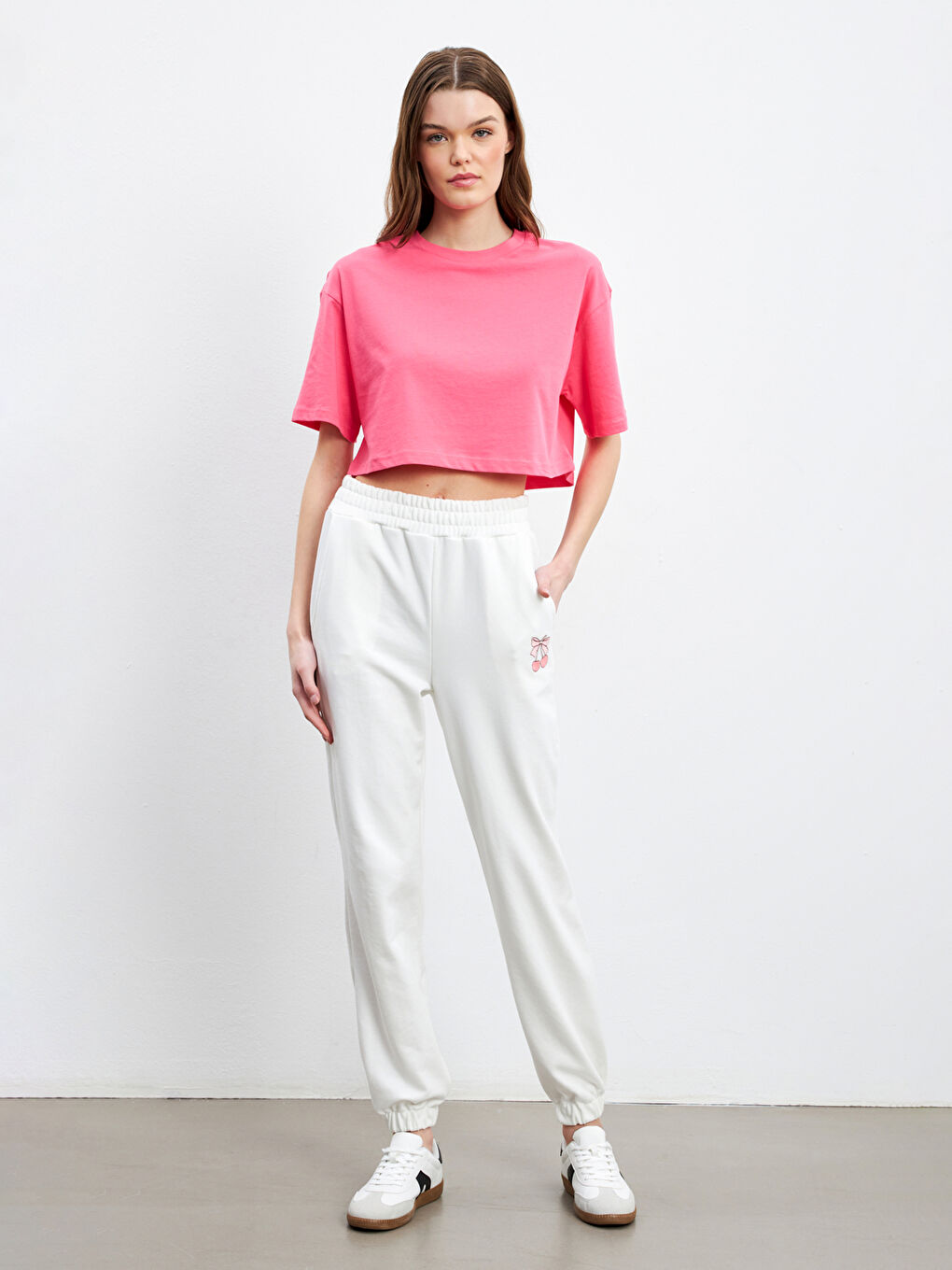 Elasticated Waist Embroidered Women's Jogger Sweatpants