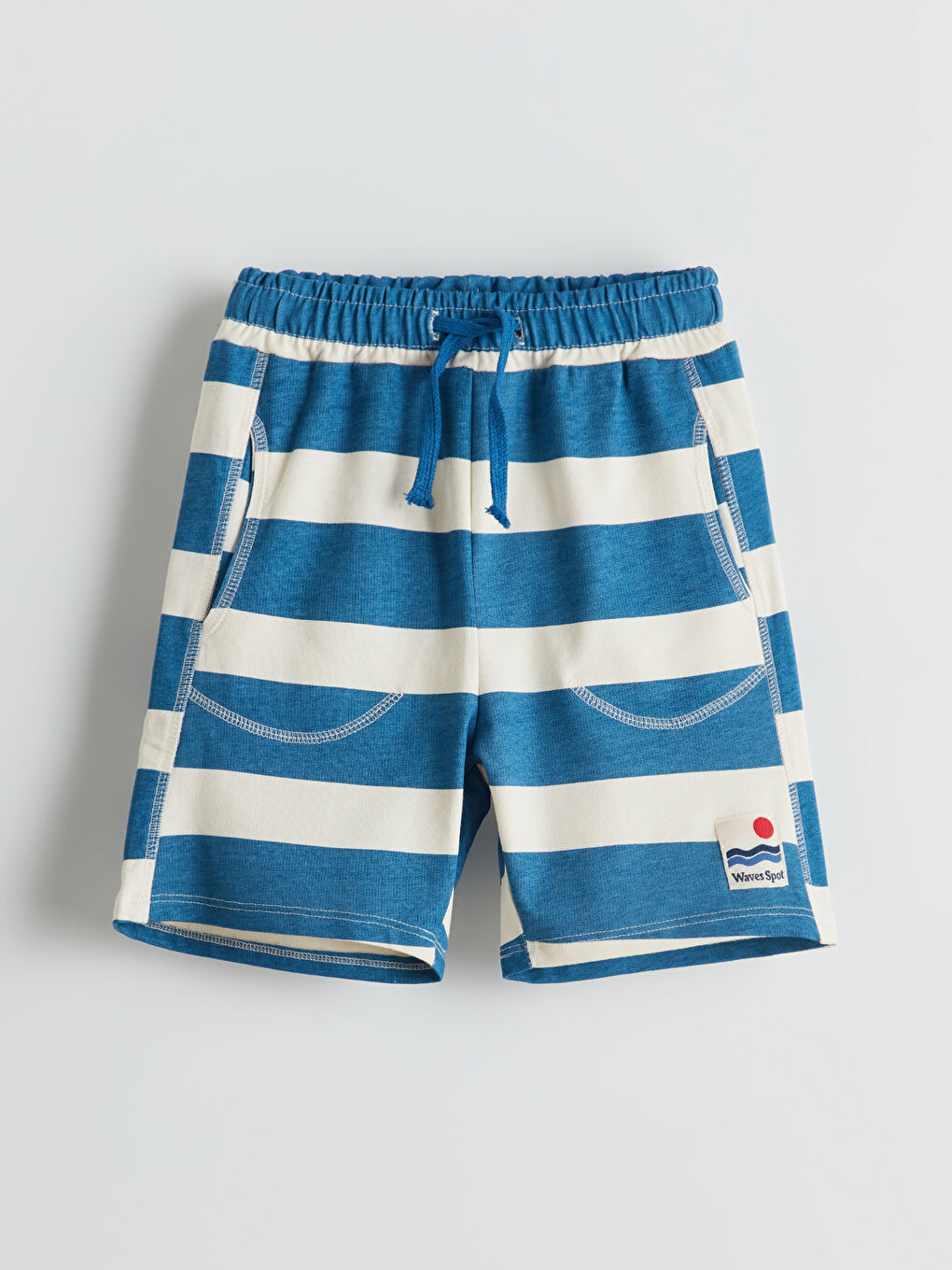 LCW Kids Beli Lastikli Çizgili Erkek Çocuk Şort -S5GV07Z1-LEP